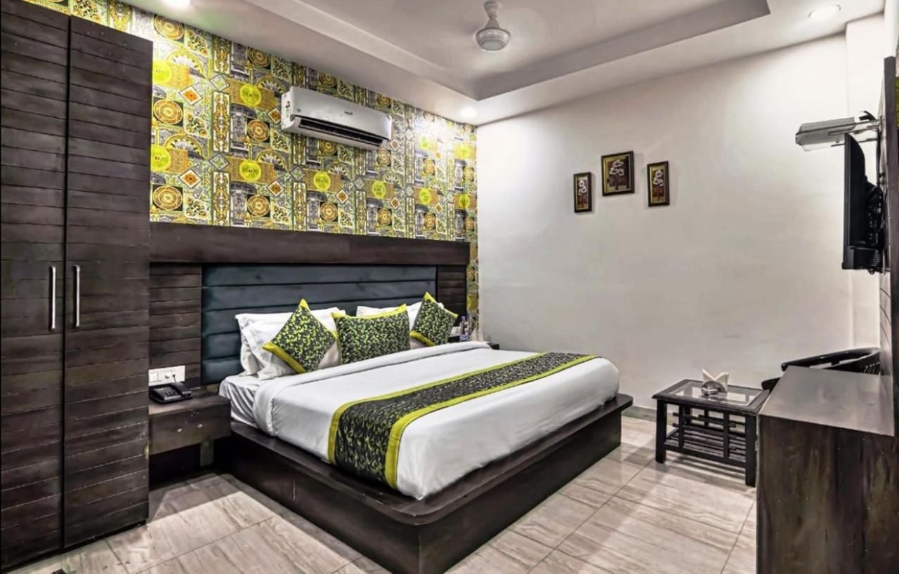 Hotel Royals Grand Galaxy Amritsar Eksteriør bilde