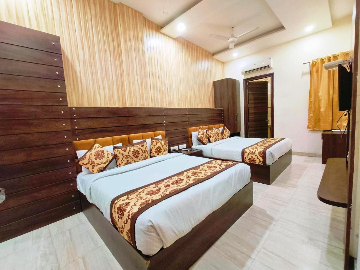 Hotel Royals Grand Galaxy Amritsar Eksteriør bilde
